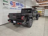New 2025 Jeep Gladiator Mojave image 3