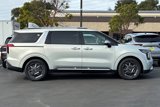 New 2025 Kia Carnival SX image 4