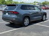 Used 2025 Toyota Grand Highlander AWD image 3
