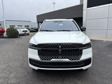 New 2025 Lincoln Navigator Reserve image 2