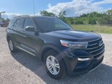 Certified 2022 Ford Explorer XLT w/ Equipment Group 202A image 3