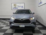 Used 2021 Toyota Highlander LE image 2