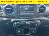 Used 2023 Jeep Gladiator Sport image 5