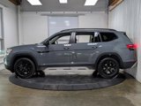 Used 2025 Volkswagen Atlas Peak Edition SE image 5