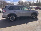 Used 2025 Subaru Forester Premium image 6