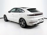 New 2025 Porsche Cayenne Coupe image 3