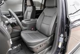 Used 2024 GMC Yukon XL SLT w/ SLT Luxury Package image 3