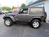 Used 2020 Jeep Wrangler Sport image 4