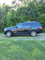 Used 2017 Ford Expedition Limited image 3