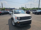 Used 2017 Jeep Renegade Latitude image 3