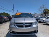 Used 2017 Dodge Grand Caravan SXT image 2