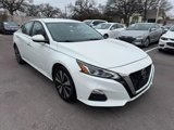 Used 2022 Nissan Altima 2.5 SV image 3