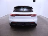 Used 2023 Porsche Macan image 6