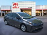 Certified 2019 Toyota Prius LE image 3