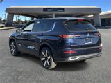 New 2025 Mitsubishi Outlander SE image 2