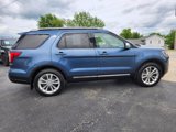 Used 2019 Ford Explorer XLT w/ Equipment Group 202A image 4