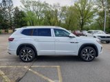 New 2025 Volkswagen Atlas SEL Premium R-Line image 3