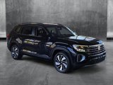 Used 2024 Volkswagen Atlas SE image 3