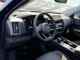 New 2025 Nissan Pathfinder Platinum image 3
