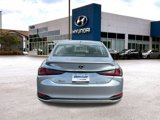Used 2024 Lexus ES 300h Ultra Luxury image 4