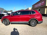Used 2020 Volkswagen Tiguan SE w/ Panoramic Sunroof Package image 5
