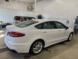 Used 2019 Ford Fusion SE image 4