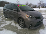Used 2018 Toyota Sienna SE image 6
