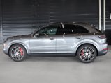 Used 2025 Porsche Cayenne S image 2