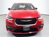New 2025 Chrysler Pacifica Select image 2
