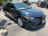 Used 2018 Toyota Camry LE image 3
