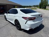 Used 2019 Toyota Camry XSE image 5