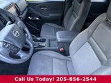 Used 2023 Nissan Frontier SV w/ Midnight Edition Package image 5