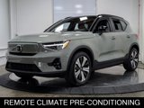 Used 2023 Volvo XC40 Recharge Plus image 4