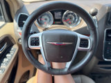 Used 2014 Chrysler Town & Country Touring-L w/ Driver Convenience Group image 6
