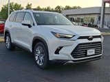 New 2025 Toyota Grand Highlander AWD image 2