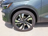 New 2026 Volvo XC40 B4 Plus image 3