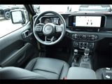 New 2025 Jeep Gladiator Sport image 4
