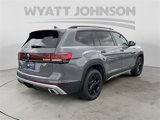 New 2025 Volkswagen Atlas Peak Edition SE image 5