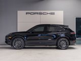 Used 2024 Porsche Cayenne image 2