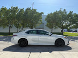 Used 2023 Toyota Camry SE image 4