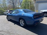 Used 2022 Dodge Challenger SXT image 4