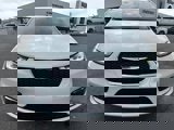 New 2025 Chrysler Pacifica Select image 2
