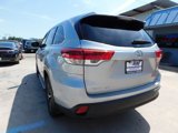Used 2018 Toyota Highlander LE image 5