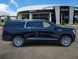 Used 2025 GMC Yukon XL Denali w/ Sun & Power Step Package image 2