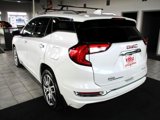Used 2023 GMC Terrain Denali w/ Denali Premium Package image 4