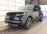 Used 2025 Land Rover Range Rover SE image 3