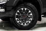 Used 2024 Nissan Titan PRO-4X w/ Pro-4x Convenience Package image 3