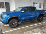 Used 2024 GMC Canyon Elevation w/ Convenience Package image 2