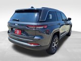 New 2025 Jeep Grand Cherokee Limited w/ Luxury Tech Group II image 6