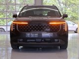 New 2026 Kia Carnival SX image 2